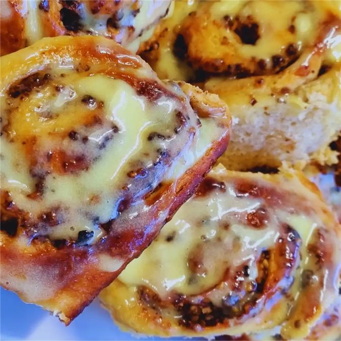 Cinnamon Rolls